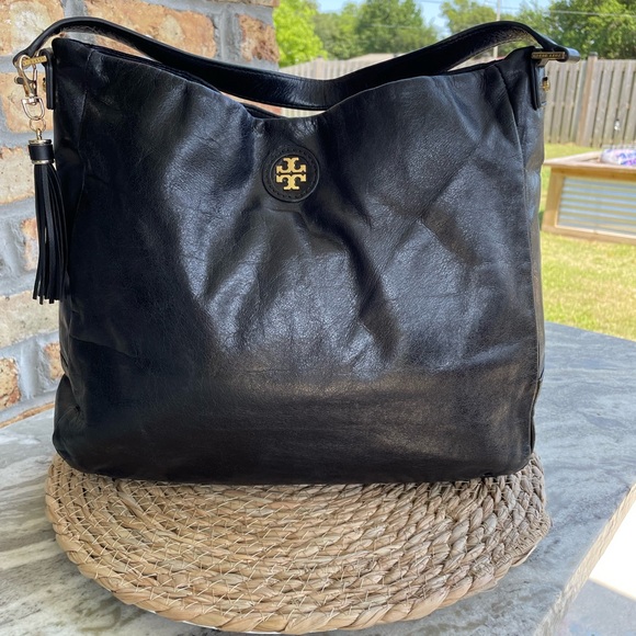 Tory Burch Handbags - Tory Burch Dena Glazed Black Leather Bag EUC
